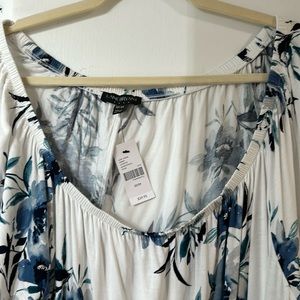 NWT LANE BRYANT ON- OR OFF-SHOULDER WHITE ELBOW LENGTH SLEEVE TOP